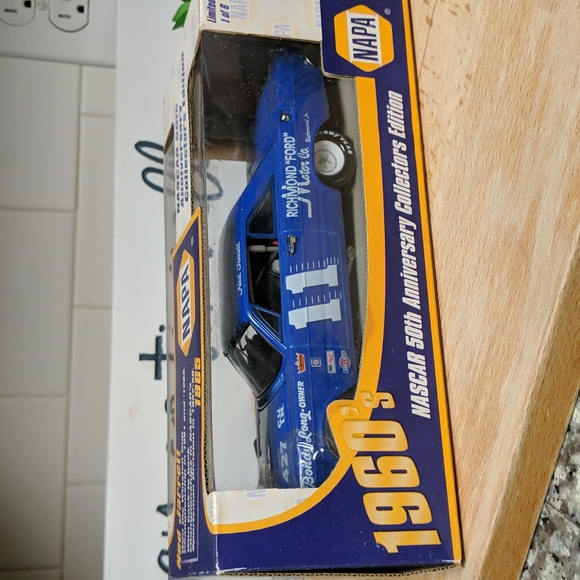 Rare~Ned Jarrett 1960's Nascar 50th Anniversary-Series 2 - Picture 3 of 6